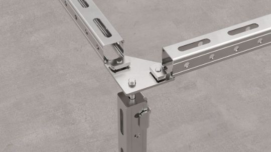 Опора фальшпола регулируемая FFC
Код товара: 11.193                                    Опора фальшпола Fachmann предназначена для точной регулировки высоты фальшпола в системе промышленных фальшполов Fachmann. Регулируемая опора фальшпола FFC устанавливается в углах помещения и под ступенями. Диапазон регулировки 80 мм. Опора для фальшпола имеет две грани на шпильке, благодаря которым ключ не соскальзывает при регулировке высоты. За счет загнутых граней опорный уголок не сваливается с профиля.